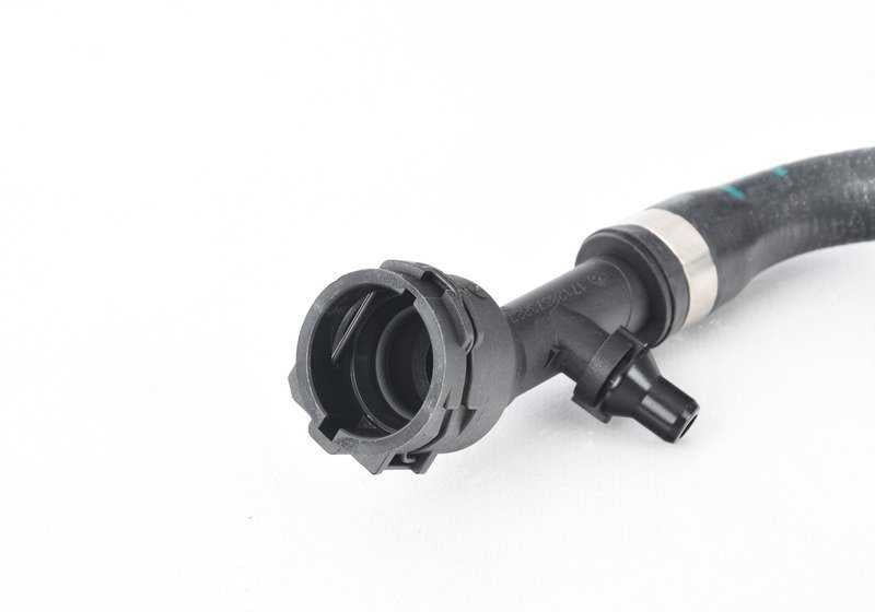 Manguera de refrigerante OEM 17128514238 para BMW F30, F31. Original BMW.