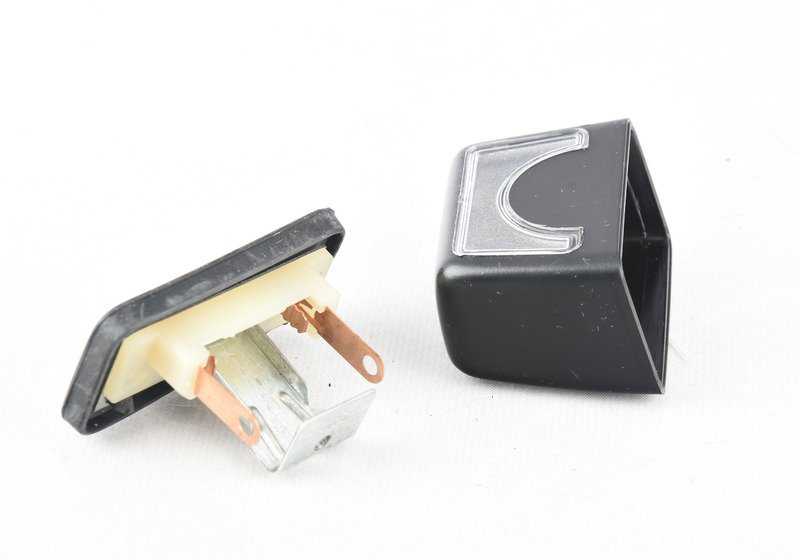 Luz de matrícula OEM 63261365755 para BMW E23, E24, E28, E30, E32, E34. Original BMW.