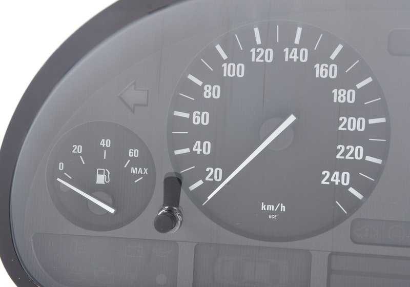 Cuadro de instrumentos sin codificar OEM 62106942236 para BMW E53. Original BMW.