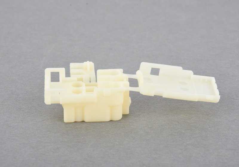 Conector eléctrico OEM 61131378441 para BMW E30, E36, E46, E60, F10, E90, F30, G20, X1, X3, X5, X6, Z3, Z4 y más modelos compatibles. Original BMW.