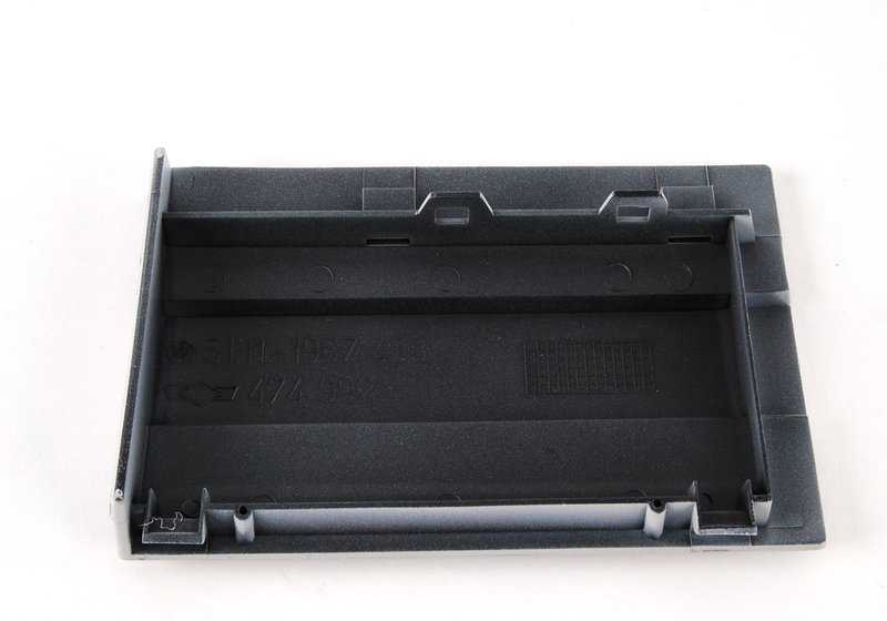 Cubierta derecha OEM 51111967470 para BMW E24. Original BMW.