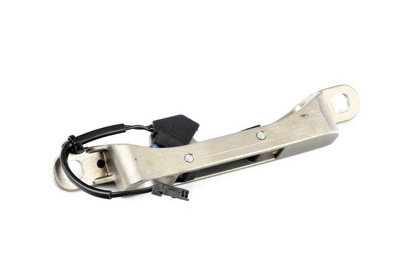 Placa base derecha OEM 54377192950 para BMW E89. Original BMW.