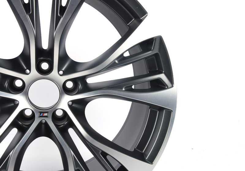 Alloy Tire M Double Radio 599 pour BMW (OEM 10016335). BMW d'origine.