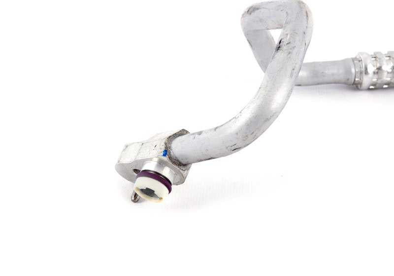 Tubo de compressor-condesador para BMW 1 F20 Series, F21 Series 2 F22, F23 Series 3 F30, F31, F34, F35 Série 4 F32, F33, F36 (OEM 64539213844). BMW original