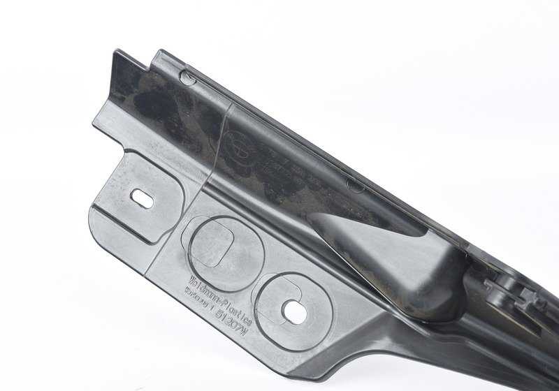 Tabique separador izquierdo del motor OEM 51757331241 para BMW F20, F21, F22, F23, F87, F30, F31, F34, F35, F80, F32, F33, F36, F82, F83. Original BMW.