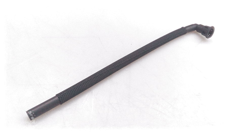 Tubo de ventilación del motor OEM 11127578975 para BMW F01, F02 (740i, 740Li) y E71 (X6 xDrive35i) con motor N54. Original BMW.