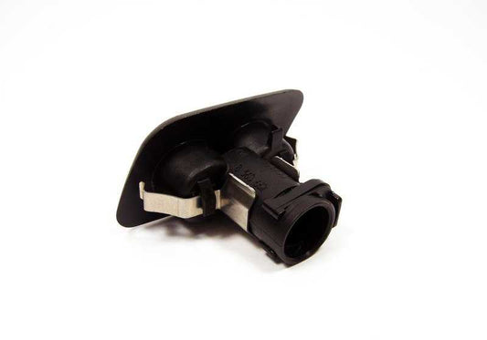 Right spray nozzle OEM 61678360662 for BMW E39 520D, 520i. Compatible with all indicated models. Original BMW piece.