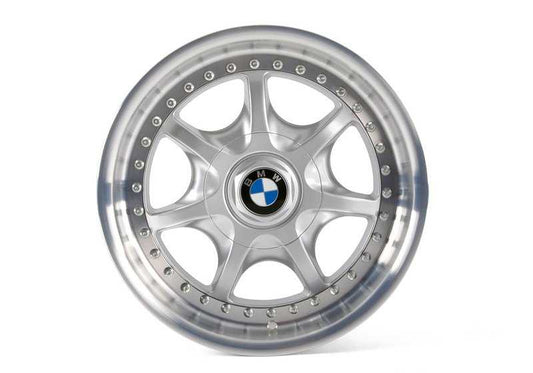 Llantas de aluminio 2 piezas estilo 7 radios OEM 36111093535 para BMW E39. Original BMW.