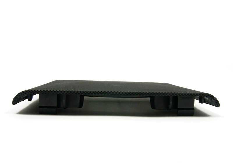 Blende negra para varios modelos/series de BMW (OEM 51168399096). Original BMW.