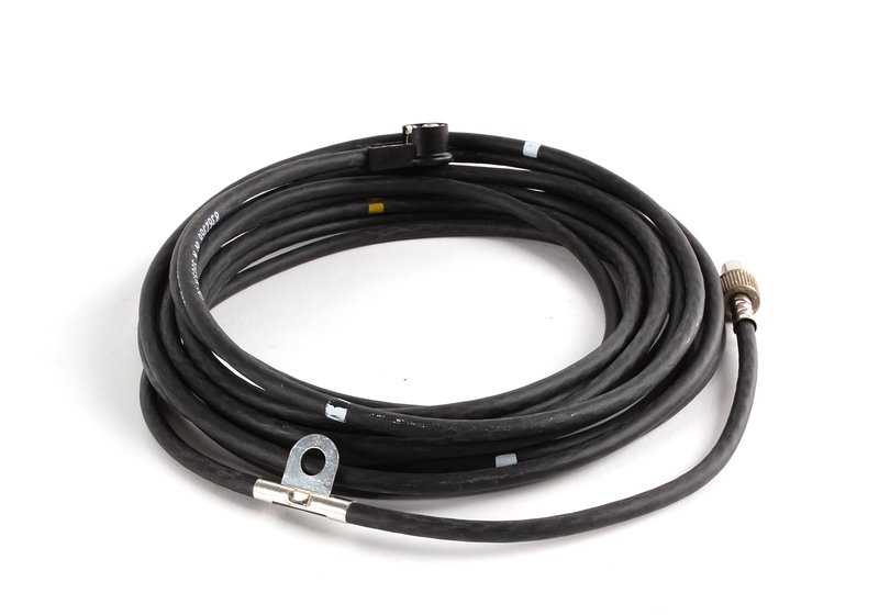 Cable de antena OEM 65218362366 para BMW E36. Longitud 4620 mm. Original BMW.