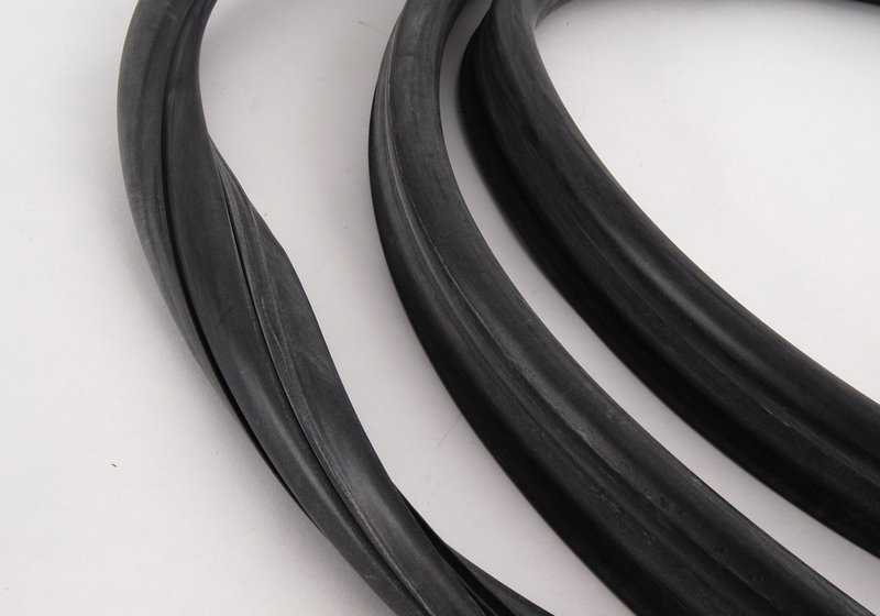 Marco de estanqueidad delantero OEM 51311869278 para BMW Serie 6 E24 (628CSi, 630CS) 1976-1987. Original BMW.
