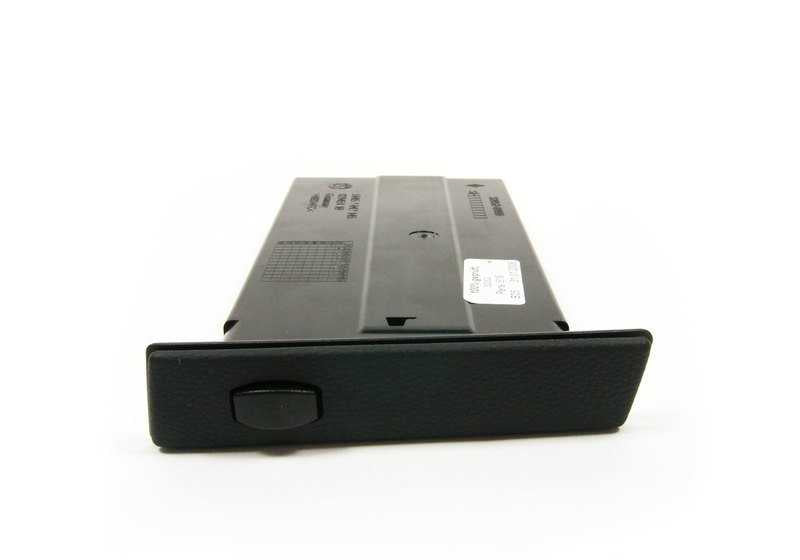 Portavasos exterior OEM 51459125626 para BMW E60 y E61. Original BMW.