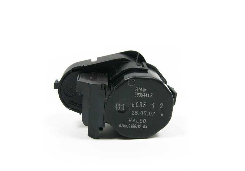 Actuador de trampilla de ventilación para BMW E39, E53 (OEM 64116935444). Original BMW