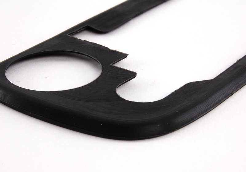 Junta izquierda OEM 51211970855 para BMW Serie 8 E31 (modelos 840i y 840Ci con motores M60 y M62). Compatible con versiones manuales y automáticas. Original BMW.