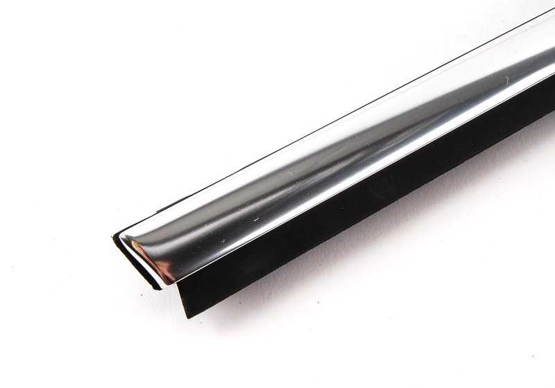 Front Embels Front Gate Chrome OEM 51337119079 For BMW E92, E93. Original BMW.