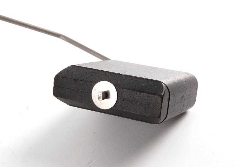 Sensor de nível de combustível direito do OEM 16141182354 para BMW E38 {725TDS, 728i} compatível. BMW original.