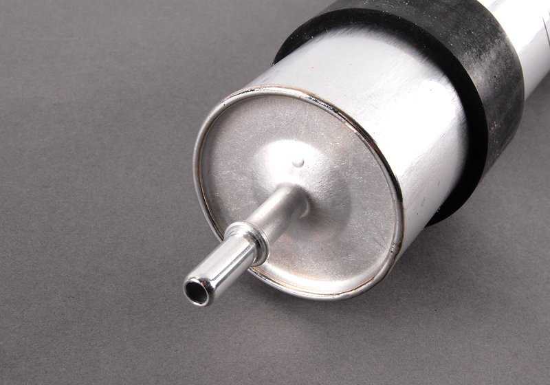 Filtro de combustible OEM 13321407299 para BMW E39 y Z8 E52. Original BMW.
