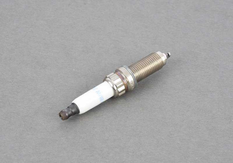 Bujía High Power OEM 12120054451 para BMW F07, F90, F01, F02, F91, F92, F93, F15, F16. Compatible con modelos como 550i xDrive, M5, 750i. Original BMW.