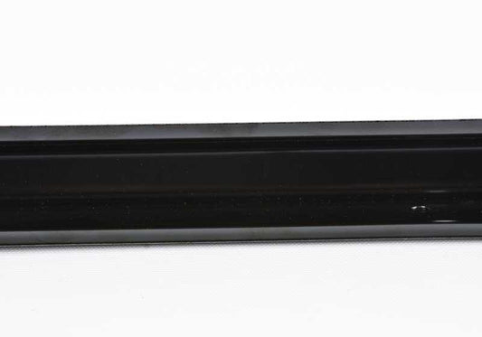 Soporte inferior paragolpes delantero OEM 51118050367 para BMW F06, F12, F13 (640d, 640i) con tracción trasera y xDrive. Compatible con modelos de 2012 a 2018. Repuesto original BMW.