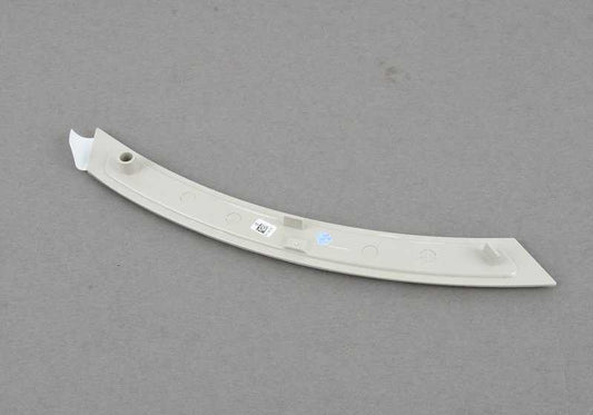 Posizione laterale anteriore destra OEM 63147317256 per BMW F16, F86. BMW originale.