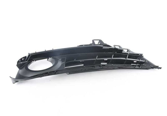 Rejilla delantera cerrada derecha OEM 51117396886 para BMW F30, F30N, F31, F31N. Repuesto original BMW.