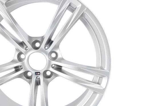 Llanta M de aluminio de radios dobles 408 delantera OEM 36112284252 para BMW F10, F06, F12, F13... y más. Original BMW.