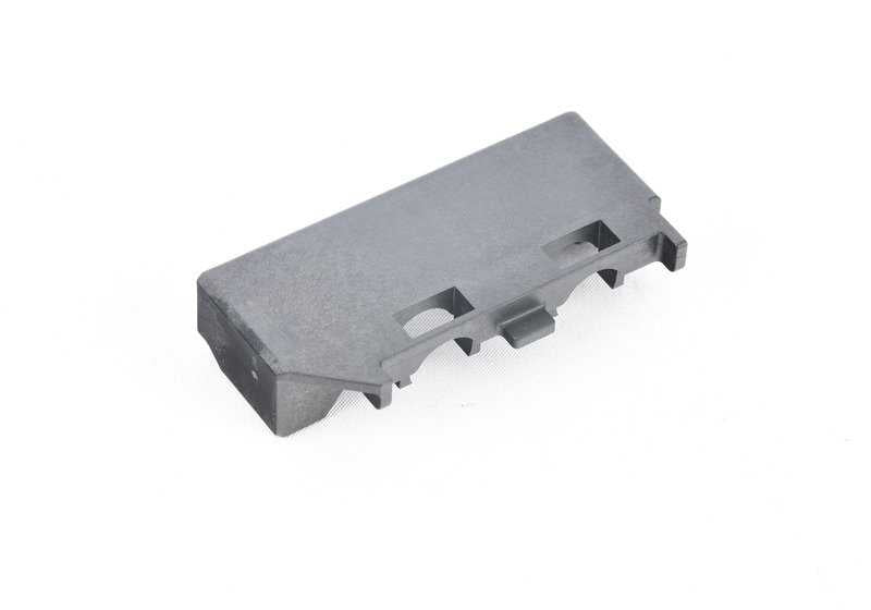Adaptador derecho OEM 17117845826 para BMW F10, F06, F12, F13. Original BMW.