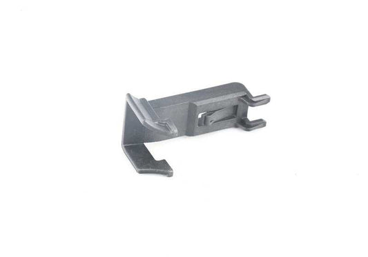 Clip de fijación OEM 17117588013 para BMW F10, F06, F12, F13, F01, F02, F04. Original BMW.