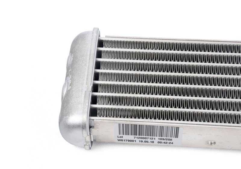 Enfriador de aceite de la caja de cambios OEM 17212284241 para BMW F10, F06, F12, F13. Original BMW.
