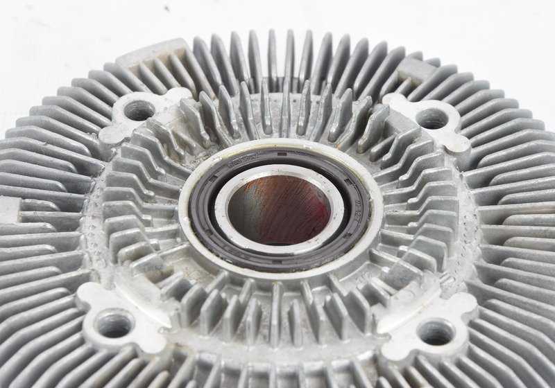 Embrague del ventilador OEM 11521260459 para BMW E21, E12, E24, E23. Original BMW.