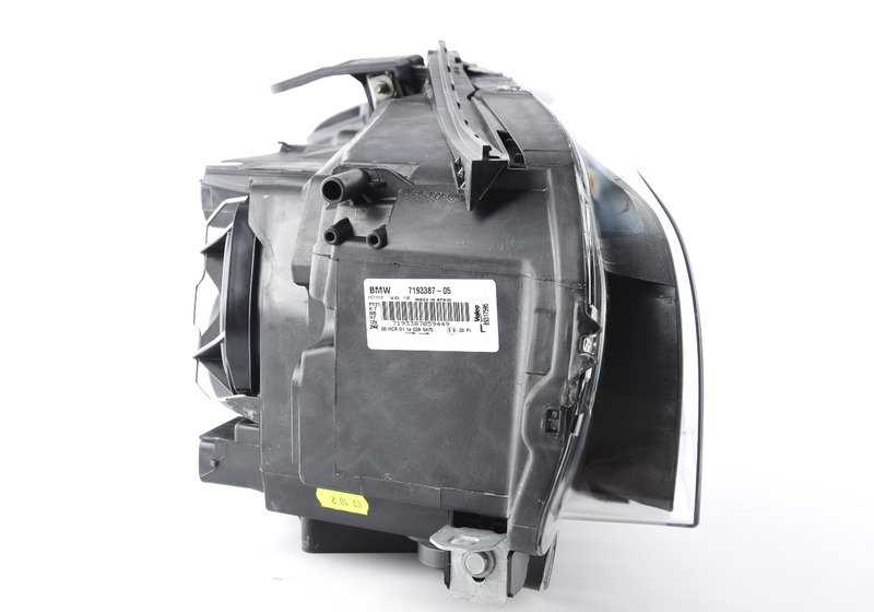 Faro delantero izquierdo OEM 63117193387 para BMW Serie 1 E81, E87 LCI, E82, E88. Original BMW.