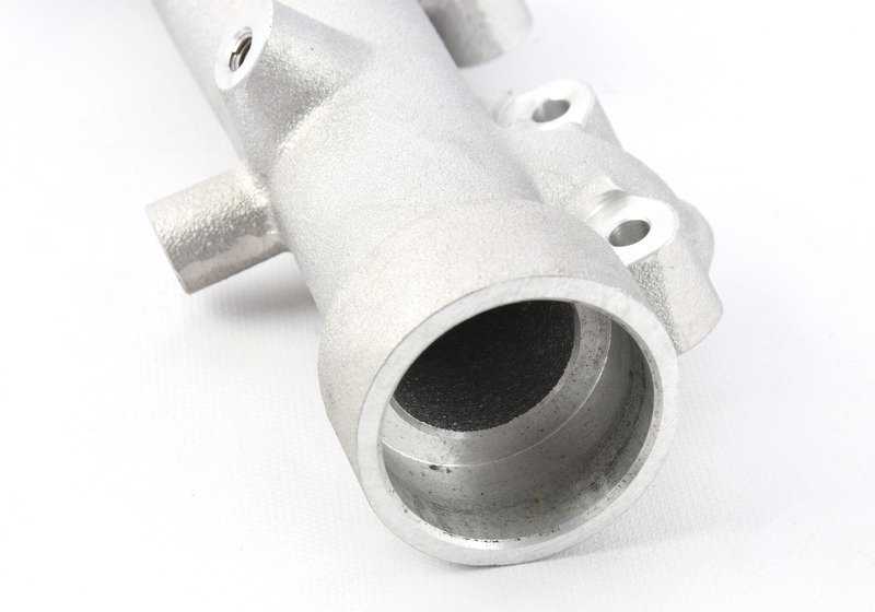 OEM refrigerant tube 11531315271 for BMW E34 M5 {HD91, HD92, HC91, HC92, HJ91}. Cooling system duct. Original BMW.