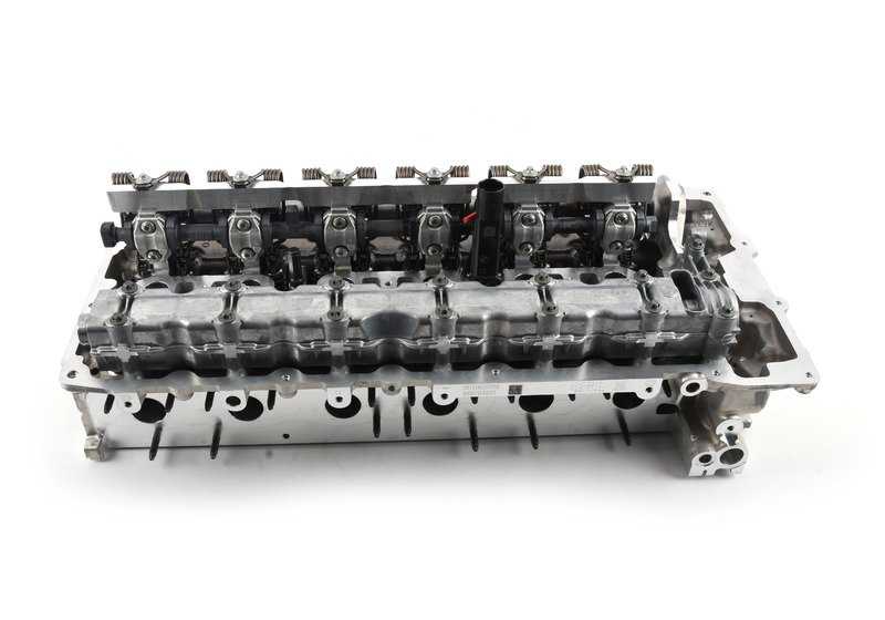 Culata de motor completa OEM 11127854005 para BMW F87, F87N, F80, F80N, F82, F82N, F83, F83N. Repuesto original BMW.
