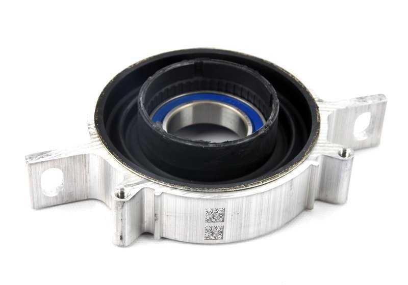 Soporte central de transmisión en aluminio OEM 26117589747 para BMW F10, F10N, F11, F11N, F18, F18N, F06, F06N, F12N, F13N. Pieza original BMW.