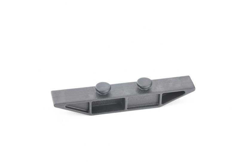 Adaptador de fijación OEM 17117520336 para BMW E60, E60N, E61, E61N, E63N, E64N. Pieza original BMW. Ideal para soporte del radiador y sistemas de refrigeración.