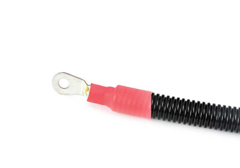 Cable de conexión generador-arranque OEM 12421439334 para BMW Serie 5 E39. Original BMW.