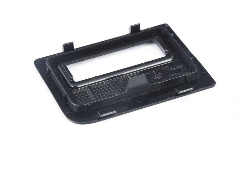 Tapa embellecedora de piloto trasero derecho OEM 51497172138 para BMW X5 E70 (modelos 3.0d, 3.0sd, 3.0si, 3.5d, 4.8i). Original BMW.