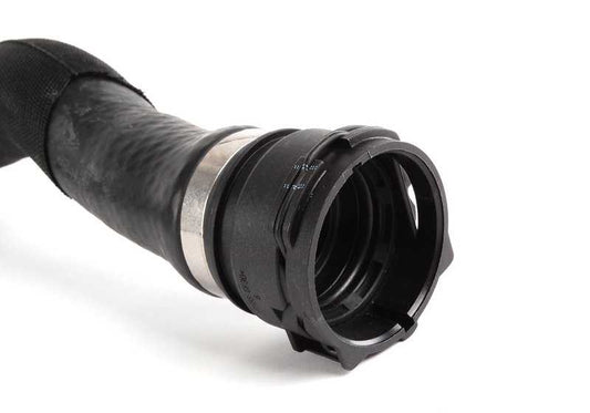 Mangueira de resfriamento OEM 11537505229 para BMW E39, E38, E52. Compatível com modelos 535i, 540i com motor M62 e alterações manuais ou automáticas. BMW original.