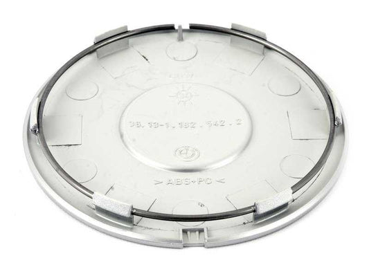 Rire cap with BMW OEM logo 36131182542 for BMW E36, E34 and Z3. Original BMW.