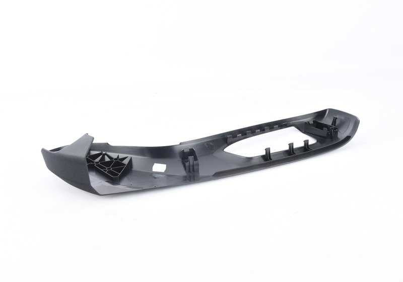 Embellinga esterna sinistra del sedile OEM 52107318975 per BMW F07, F10, F11, F01, F02, F15, F85, F16, F86. BMW originale di colore nero.