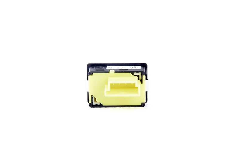 Interruptor apertura tapa combustible OEM 61319323414 para BMW F45, G20, G21, G11, G12, F48, F39, G01, G05, G09, I01, I12, I15. Compatible con modelos híbridos y eléctricos. Original BMW.