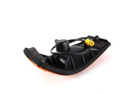 Intermitente delantero derecho OEM 63131366564 para BMW E28. Original BMW.