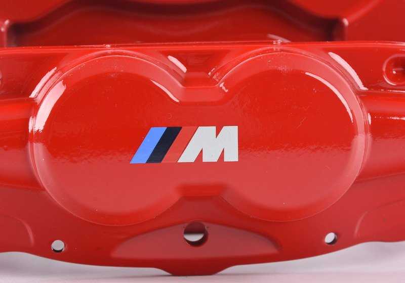 Alojamiento de pinza de freno M Performance delantero izquierdo OEM 34106875653 para BMW F20, F30, F32, F36... y más. Original BMW.