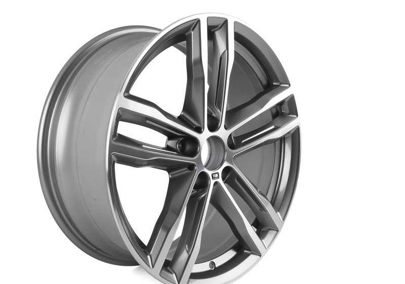 Llantas de aleación M Doble Radio 704 OEM 36118043650 para BMW F30. 19 pulgadas, color ferricgrey bicolor brillante. Original BMW.
