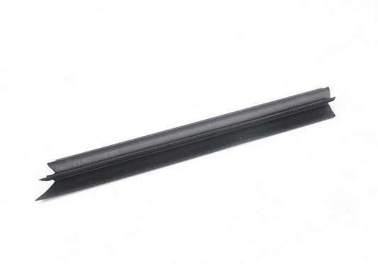 Right door burlete 51337136140 for BMW E90, E91. Original BMW.