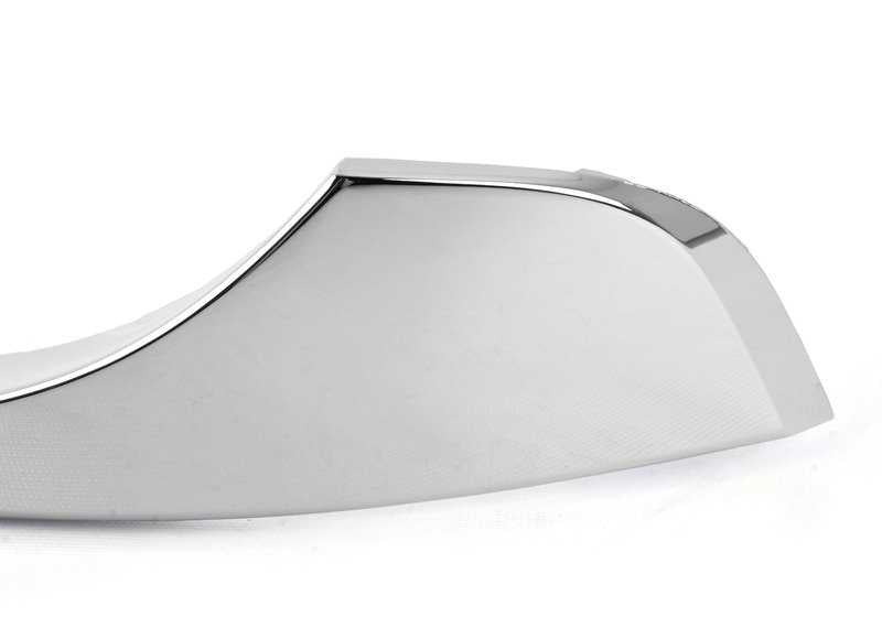 Moldura parachoques delantera izquierda superior OEM 51117369893 para BMW G11, G12. Original BMW.