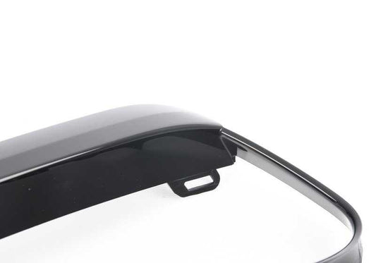 Moldura difusor de aire izquierdo OEM 51117396853 para BMW Serie 3 F30, F31 LCI (2014-2019). Original BMW.