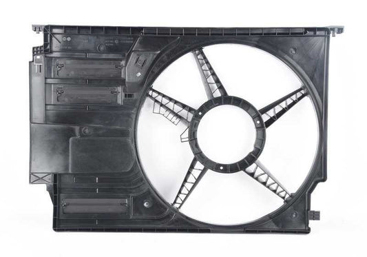 Habitação de fãs OEM 17427637189 para BMW F22, F45, F45N, F46, F46N, F48, F48N, F49, F39 e MINI F54, F55, F56, F57, F60, F60N. BMW original e mini.