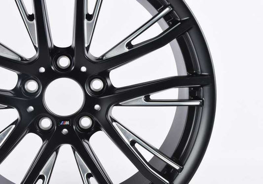 Legierreifen m Doppelradios 624 für BMW Series 1 F20, F21, Serie 2 F22, F23 (OEM 36116862773). Original BMW.