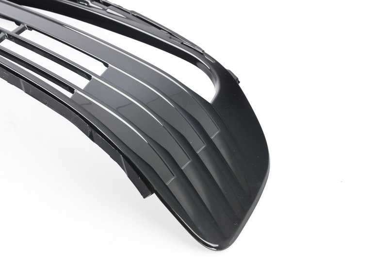 Rejilla de entrada de aire izquierda OEM 51117486841 para BMW G11, G12 (730i, 730d, 730d xDrive, 740d xDrive, 725d) con producción entre 2015 y 2019. Original BMW.